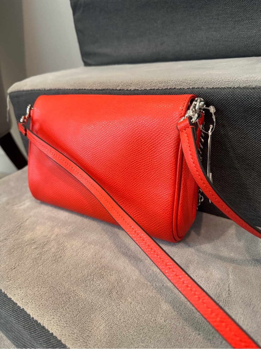 Coach Red/Orange Grained Leather Crossbody Chain Bag, NWT - Picture 3 of 8